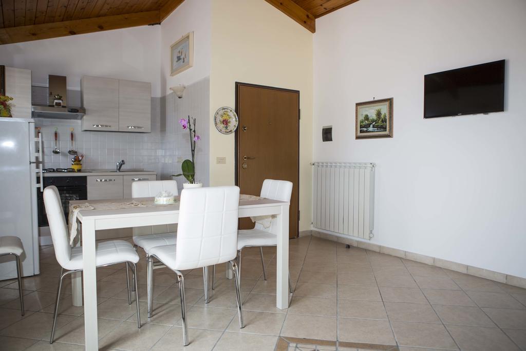 Appartamento Villa degli Ulivi Sant'Agnello Camera foto