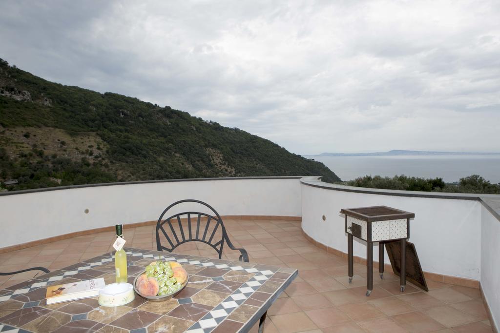 Appartamento Villa degli Ulivi Sant'Agnello Camera foto
