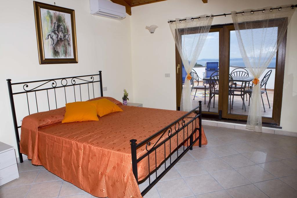 Appartamento Villa degli Ulivi Sant'Agnello Camera foto