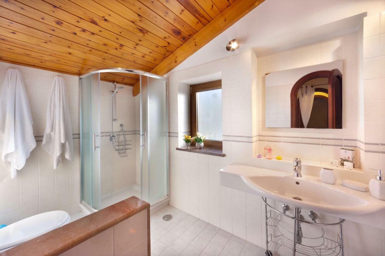 Appartamento Villa degli Ulivi Sant'Agnello Esterno foto