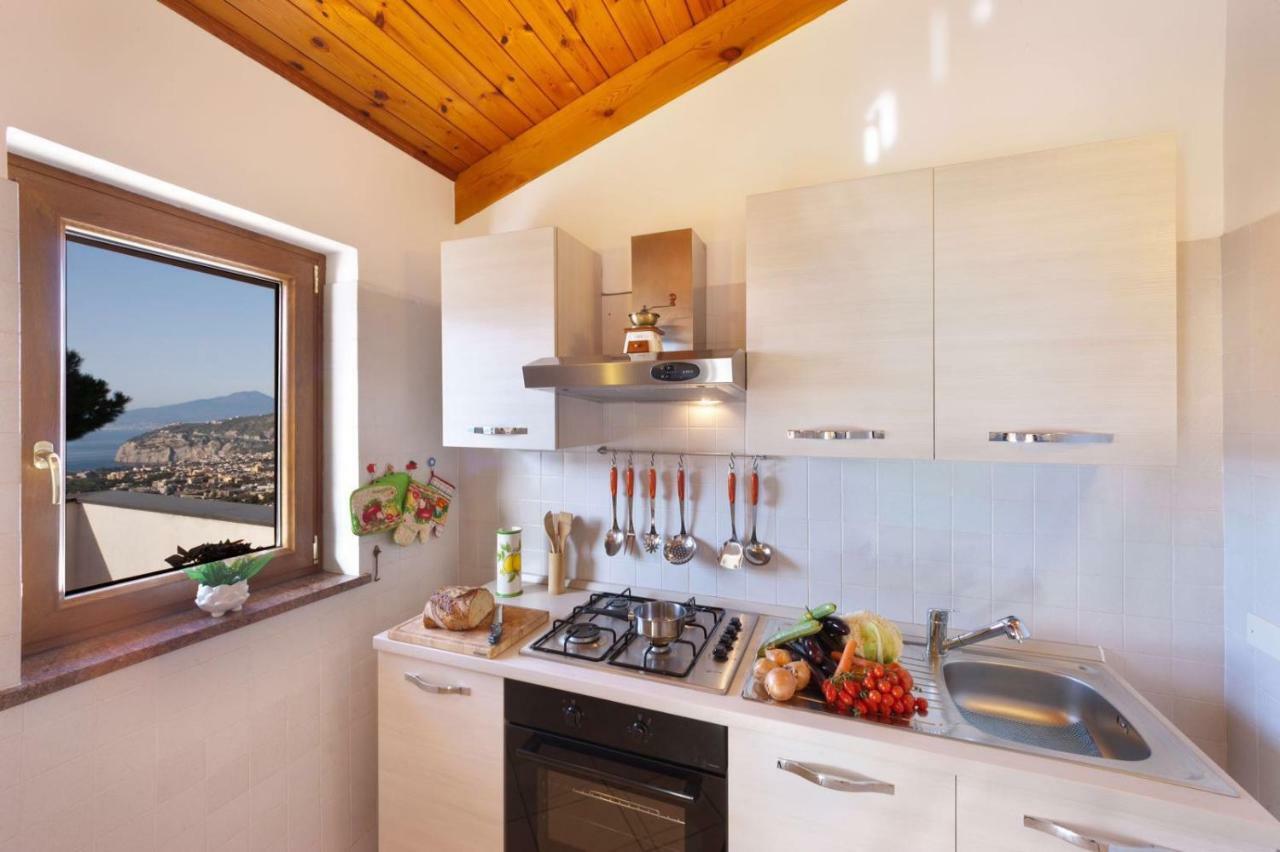 Appartamento Villa degli Ulivi Sant'Agnello Esterno foto